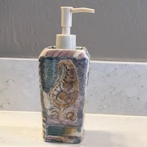 NWT Soap & Lotion Dispenser